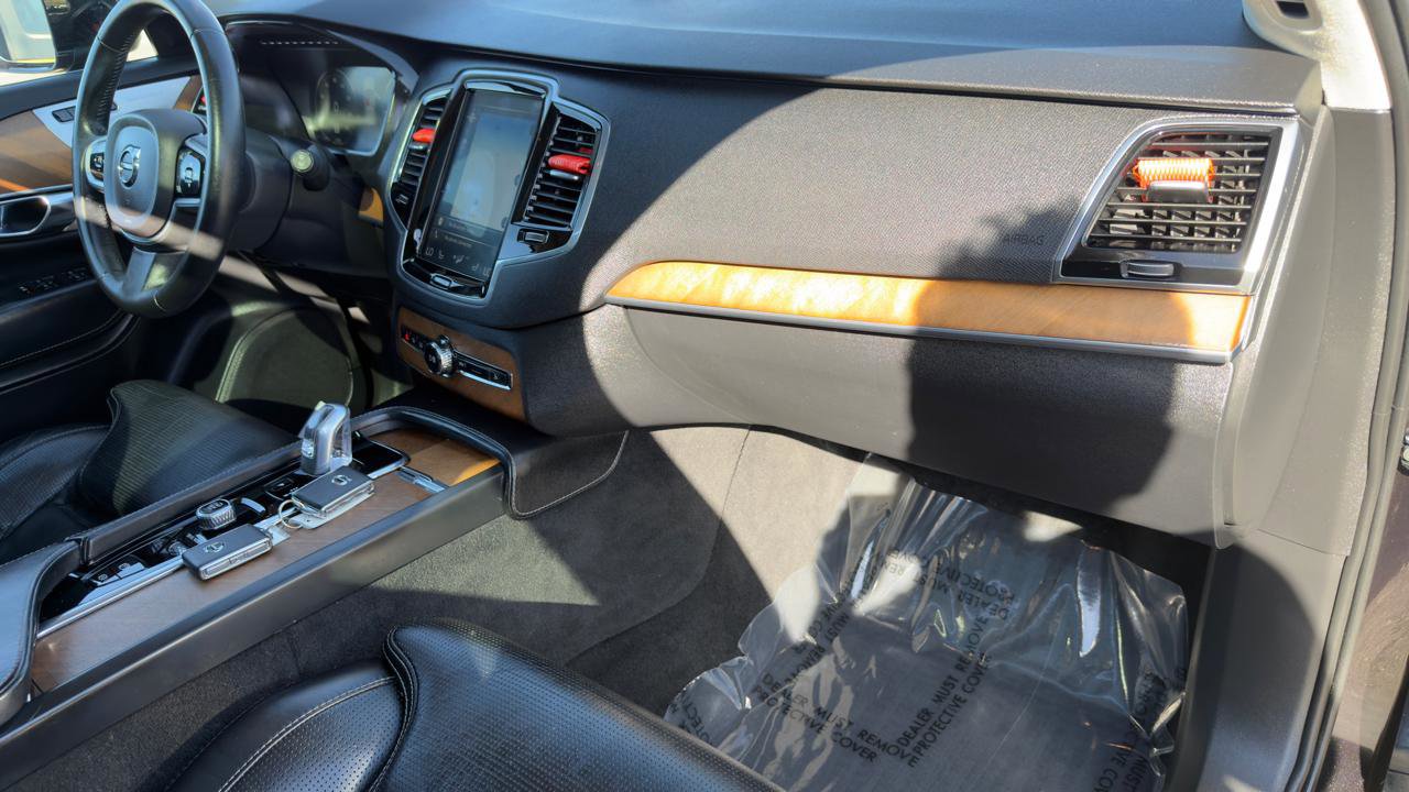 Used 2018 Volvo XC90 T8 Inscription w/ Luxury Package image 63