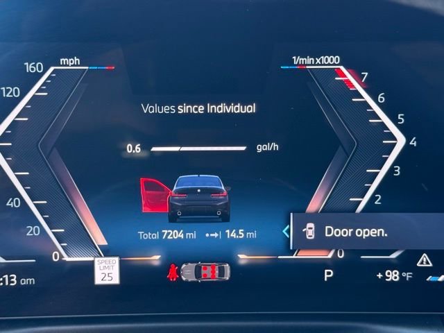 Used 2025 BMW 330i Sedan w/ M Sport Package image 26