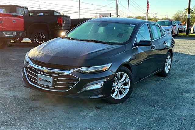 Used 2023 Chevrolet Malibu LT image 2