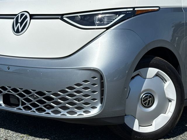 New 2025 Volkswagen ID. Buzz 1st Edition image 8