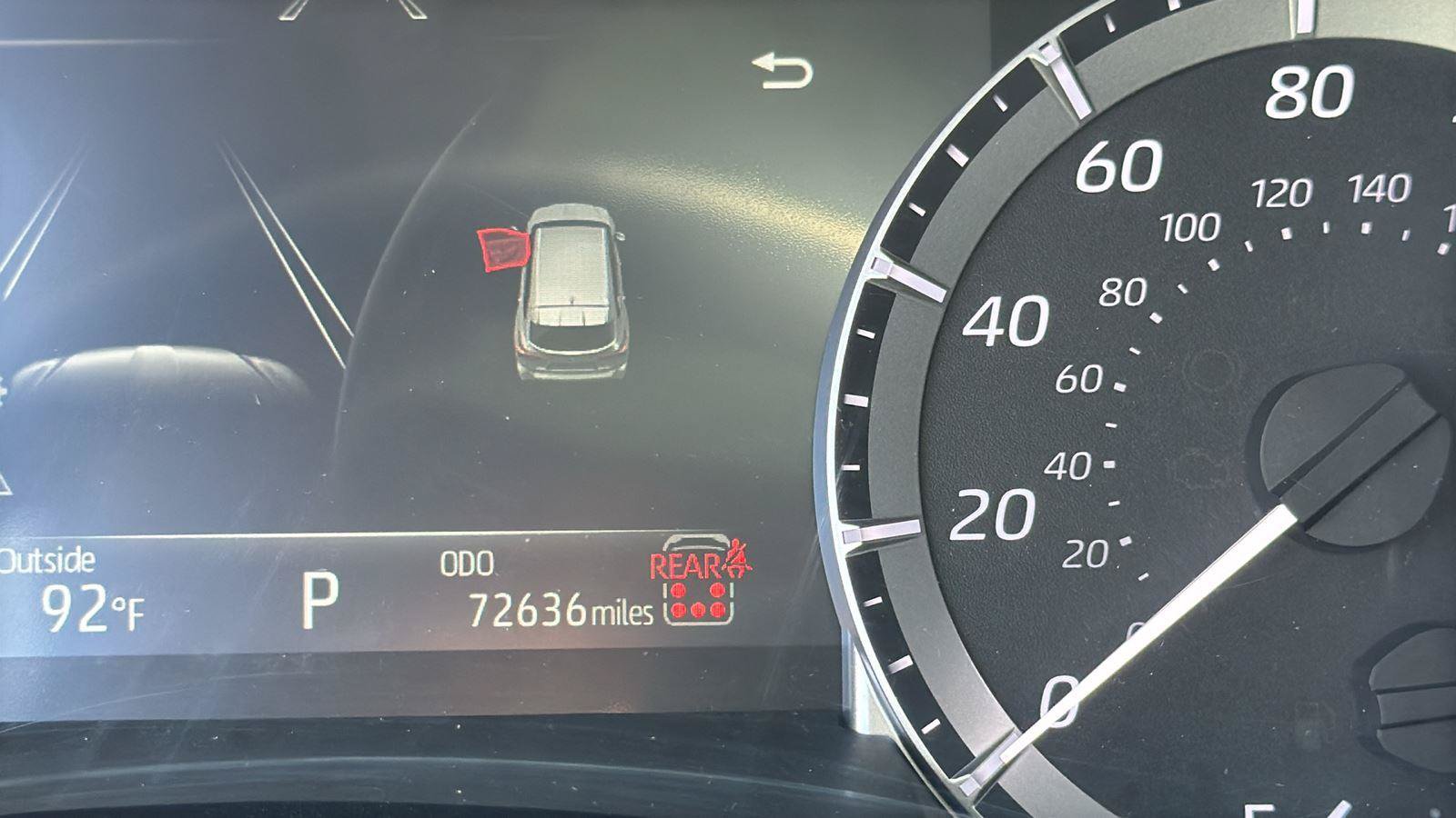 Used 2024 Toyota Highlander XLE AWD/4WD image 15