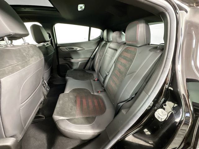 Used 2024 Alfa Romeo Tonale Veloce AWD/4WD image 29