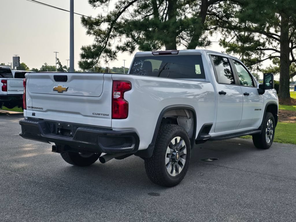 Certified 2024 Chevrolet Silverado 2500 Custom w/ Custom Value Package AWD/4WD video 3