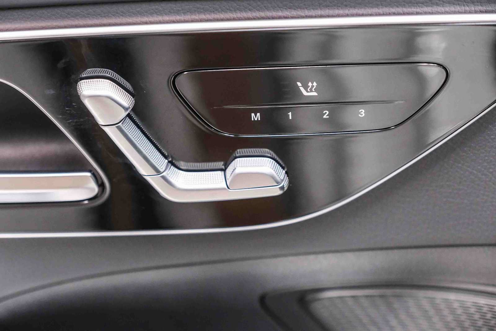 Certified 2023 Mercedes-Benz C 300 Sedan image 28