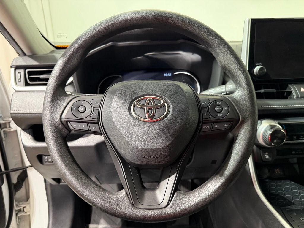 Certified 2024 Toyota RAV4 LE AWD/4WD image 22