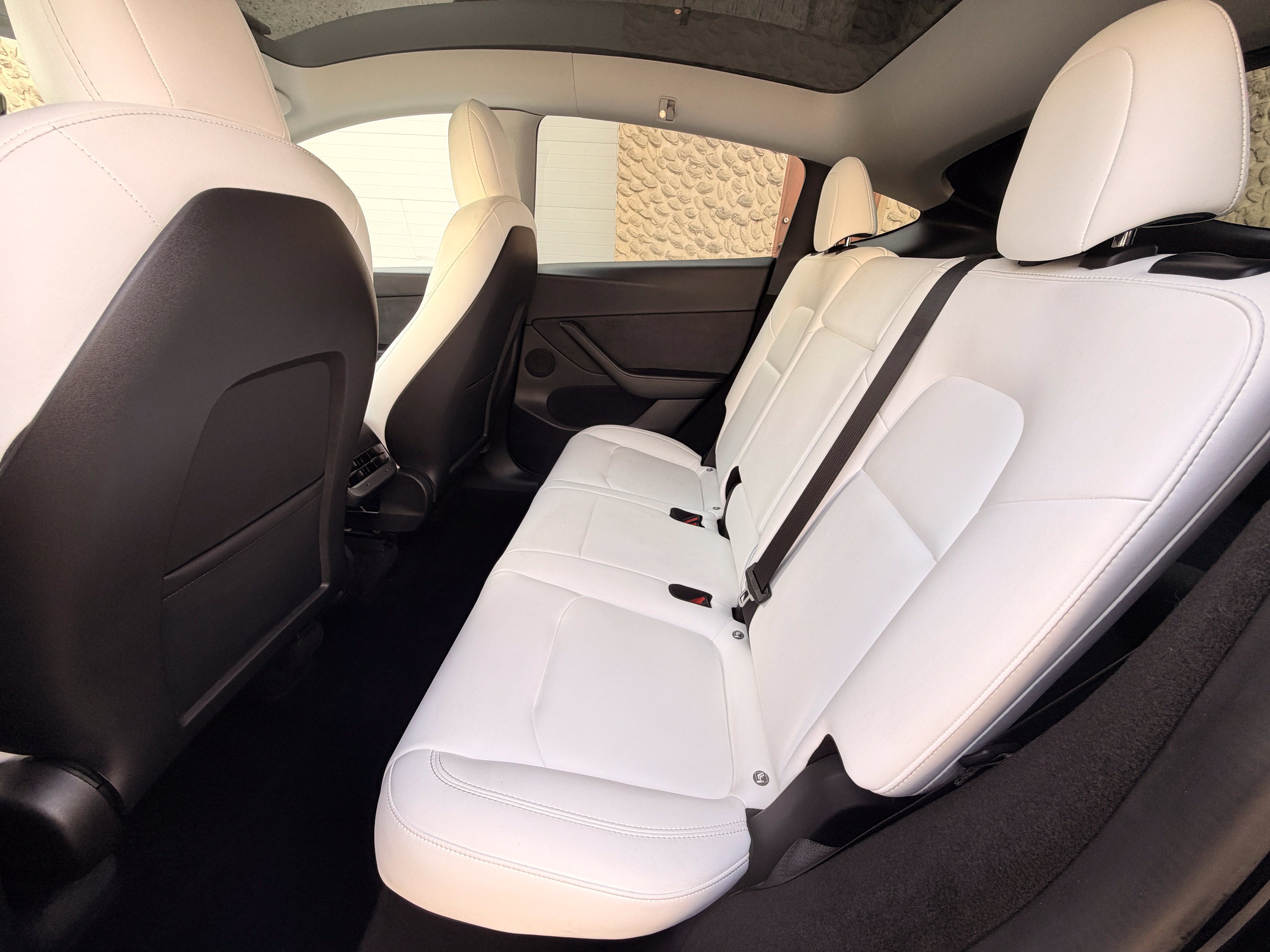 Used 2023 Tesla Model Y Performance AWD/4WD image 18