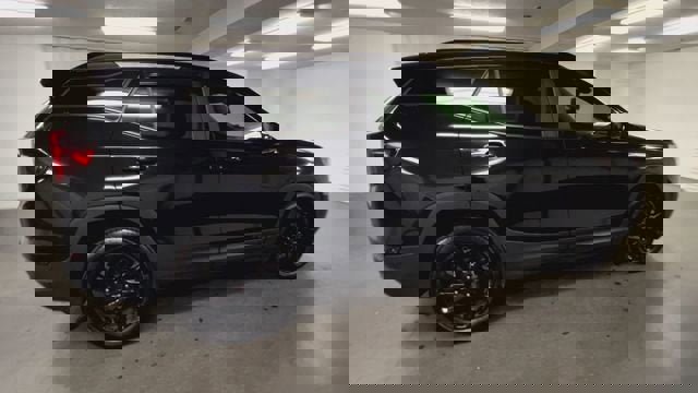 Certified 2024 GMC Terrain SLE w/ Driver Convenience Package image 9