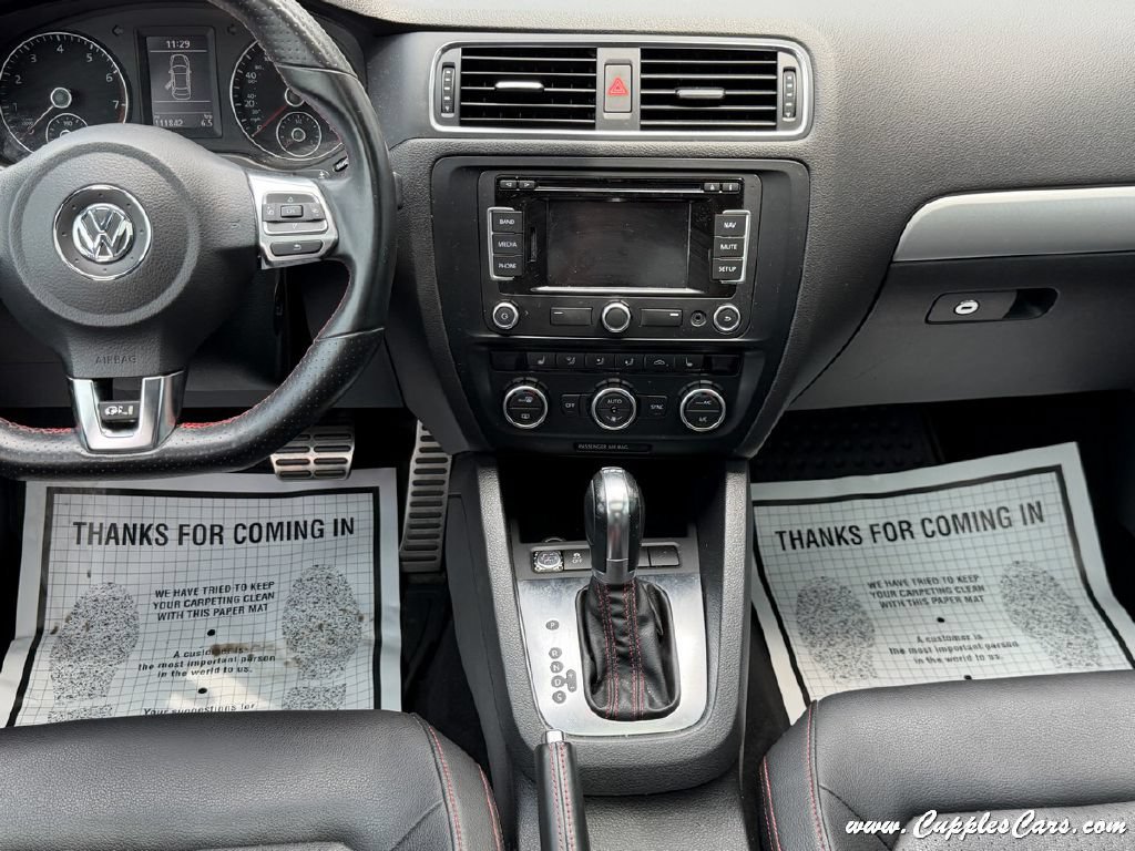 Used 2013 Volkswagen Jetta GLI Autobahn FWD image 19