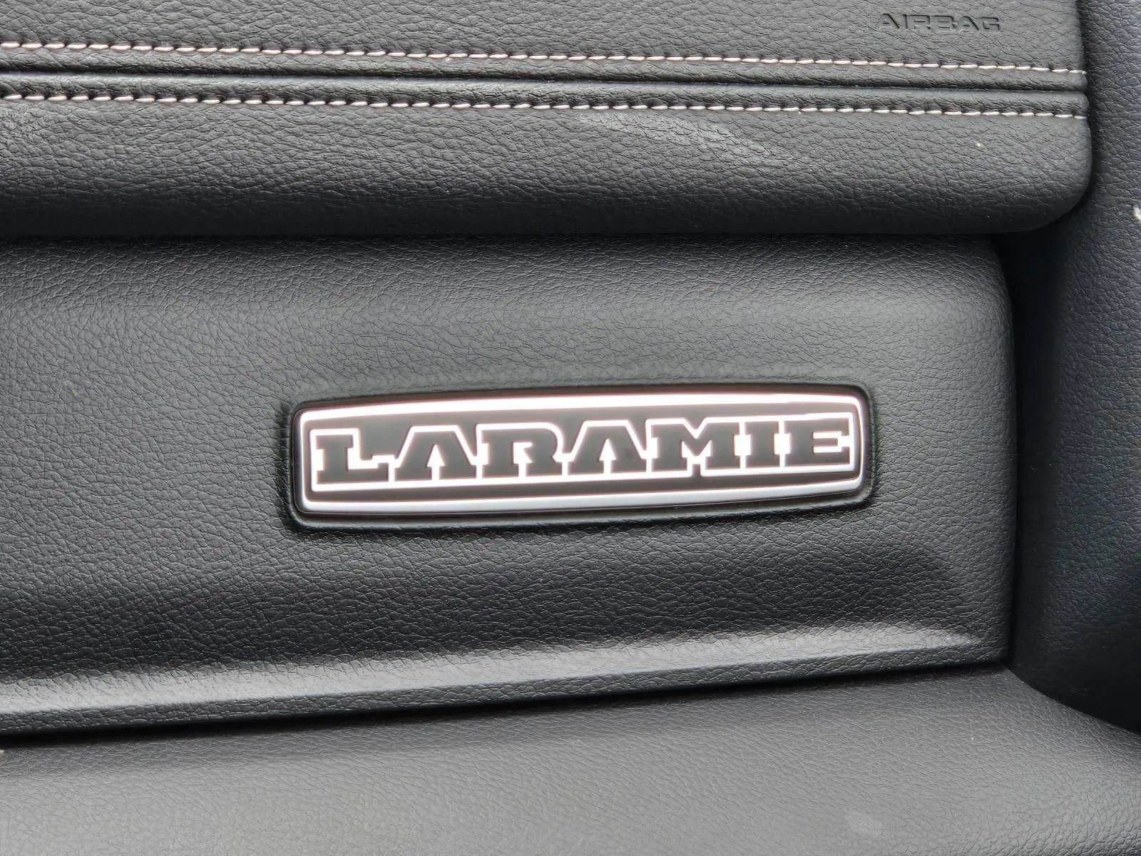 Used 2024 RAM 3500 Laramie w/ Towing Technology Group image 15