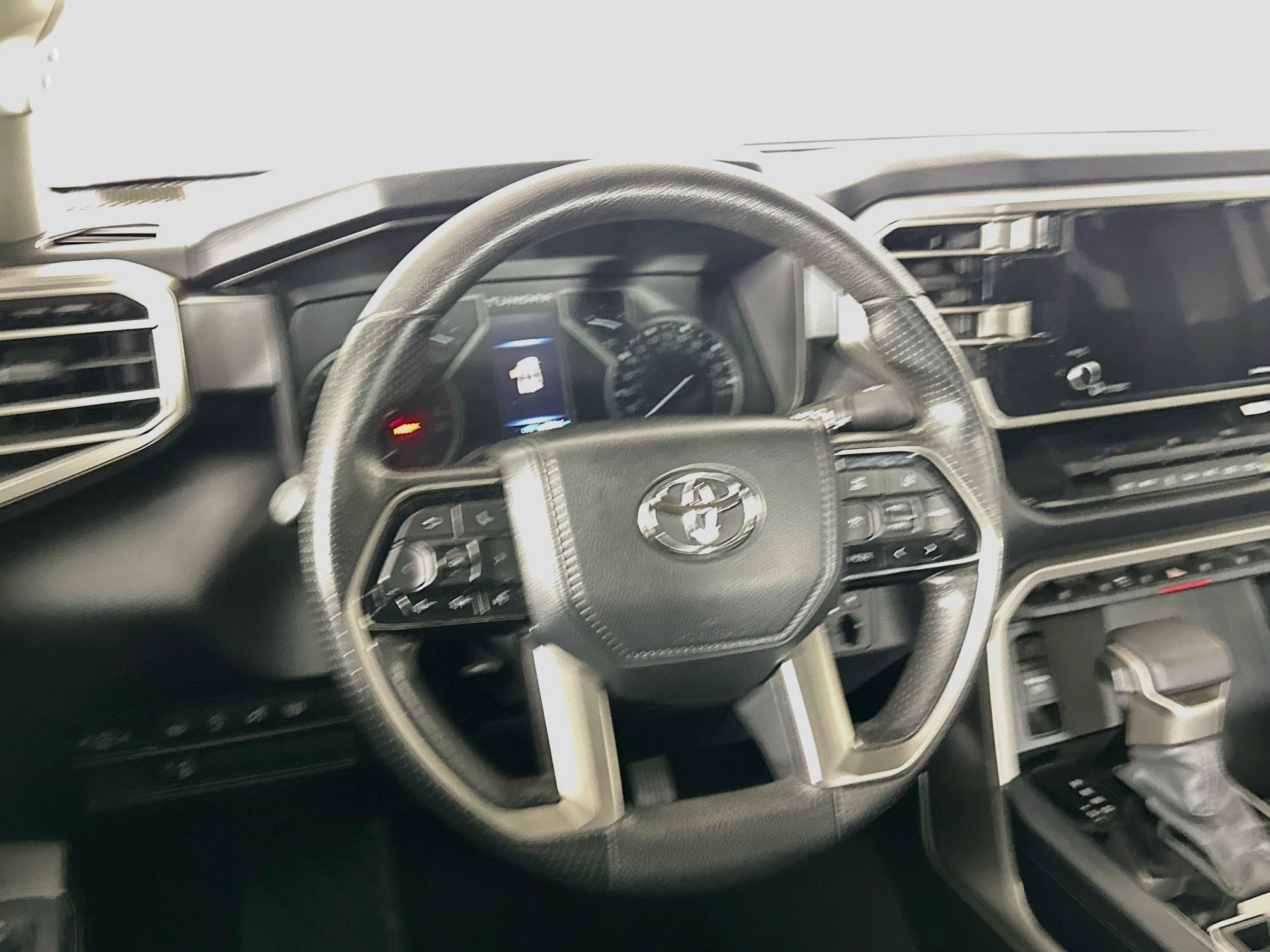 Used 2023 Toyota Tundra SR5 AWD/4WD image 18