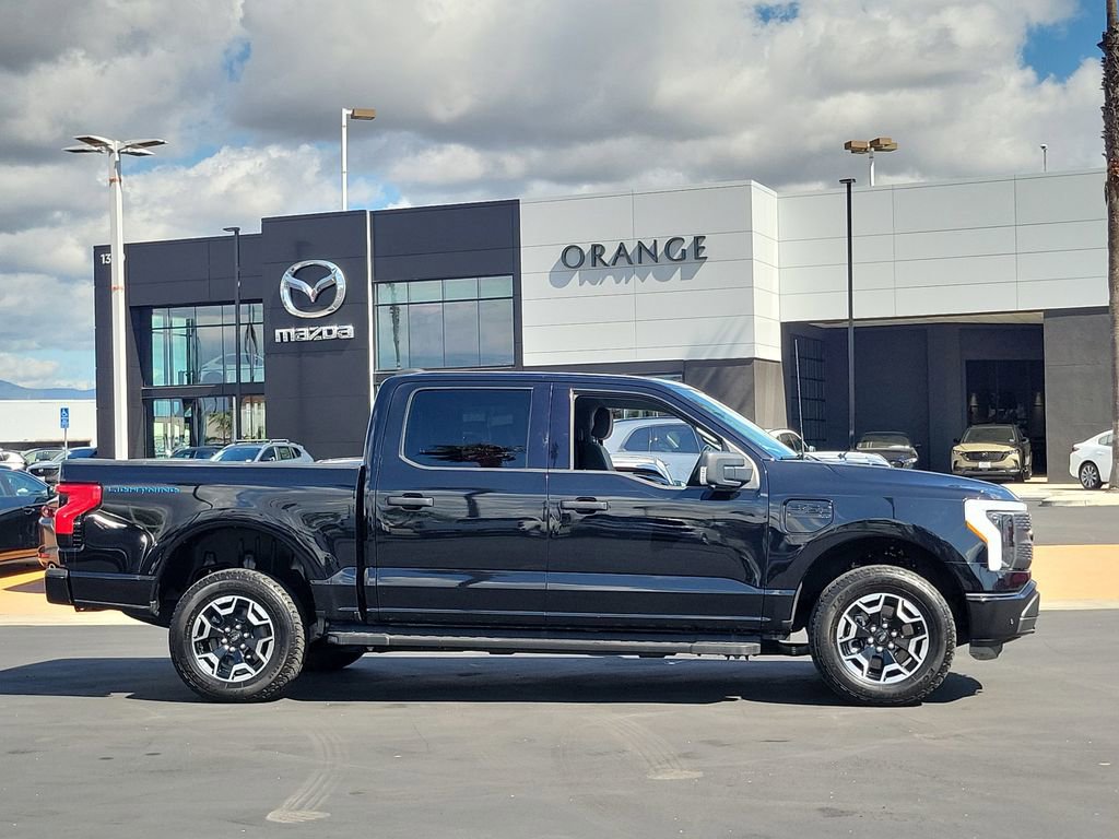 Used 2023 Ford F150 Lightning XLT AWD/4WD image 39