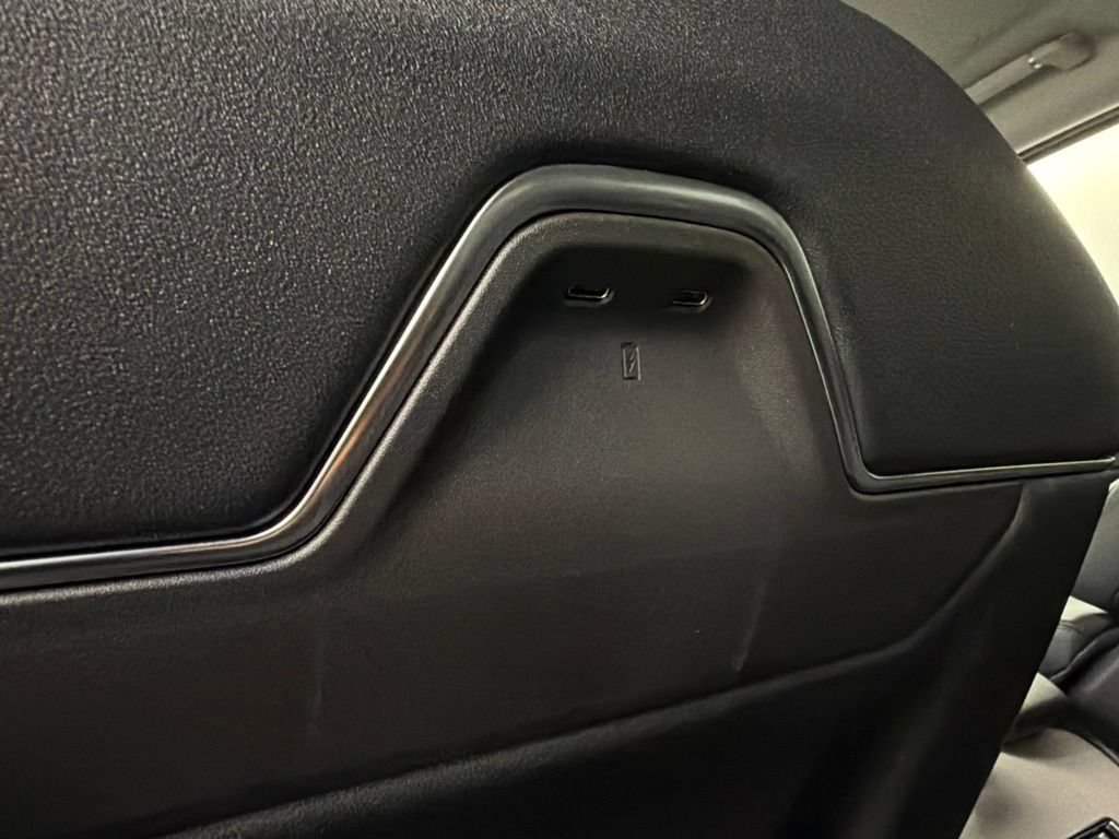 New 2026 Lincoln Navigator Premiere AWD/4WD image 36