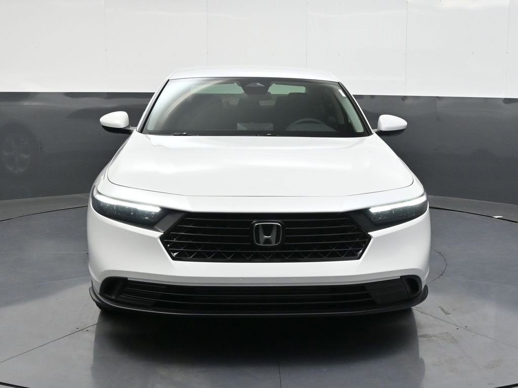 Used 2025 Honda Accord LX image 9