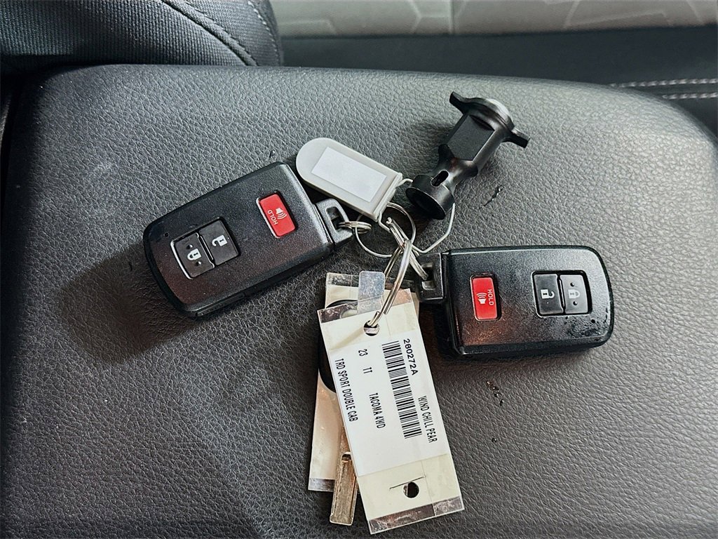 Used 2023 Toyota Tacoma TRD Sport image 35