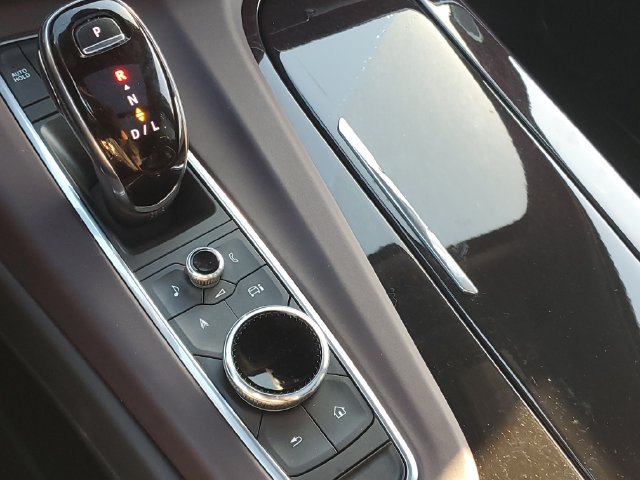 Certified 2021 Cadillac Escalade Premium Luxury Platinum AWD/4WD image 29