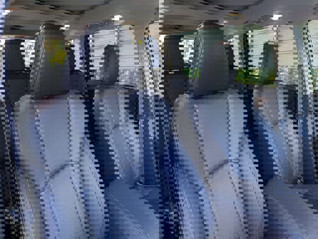 Used 2023 Subaru Ascent Touring image 6