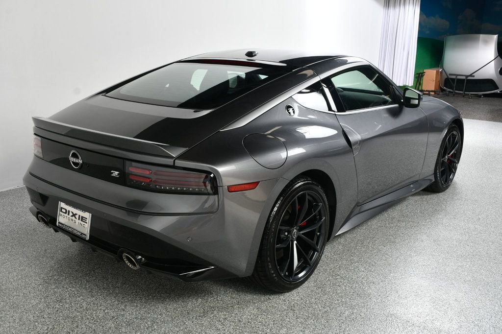 Used 2024 Nissan Z Performance w/ Floor Mat Package RWD image 7