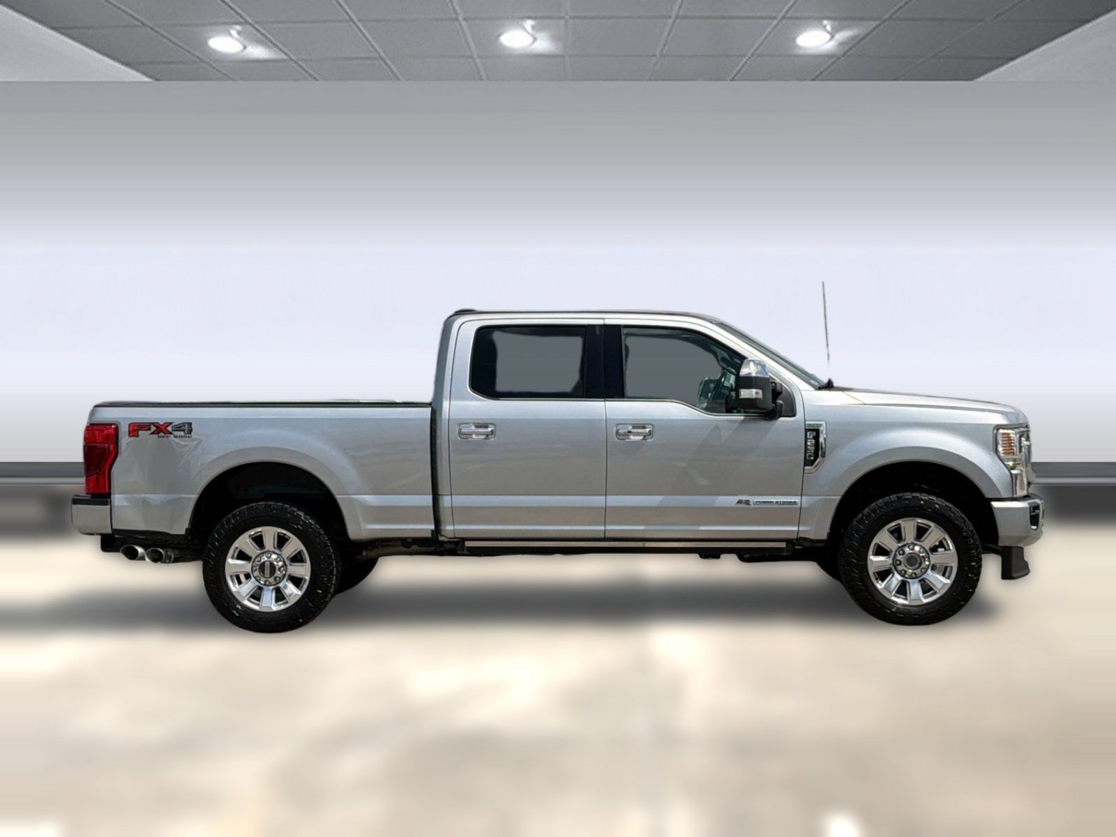 Certified 2021 Ford F250 Platinum w/ FX4 Off-Road Package AWD/4WD image 8