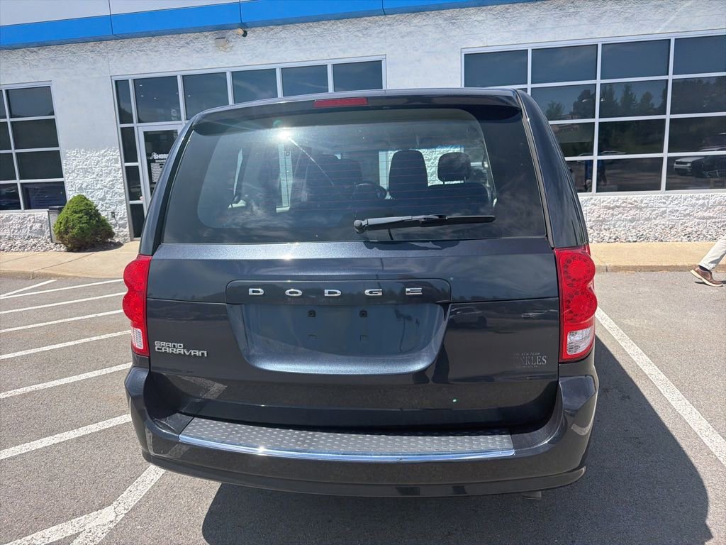 Used 2014 Dodge Grand Caravan American Value Package FWD image 5