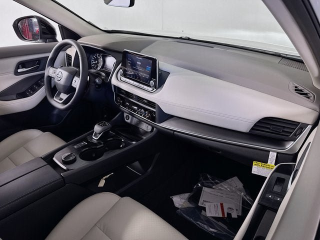 New 2026 Nissan Rogue Dark Armor AWD/4WD image 26