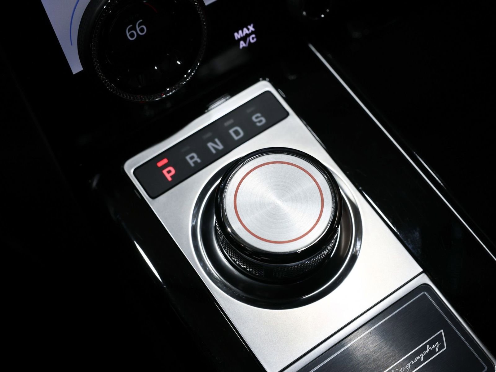 Used 2021 Land Rover Range Rover SV Autobiography Dynamic image 47