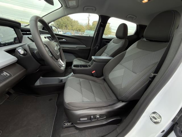 New 2027 Chevrolet Bolt LT w/ Comfort Package image 17