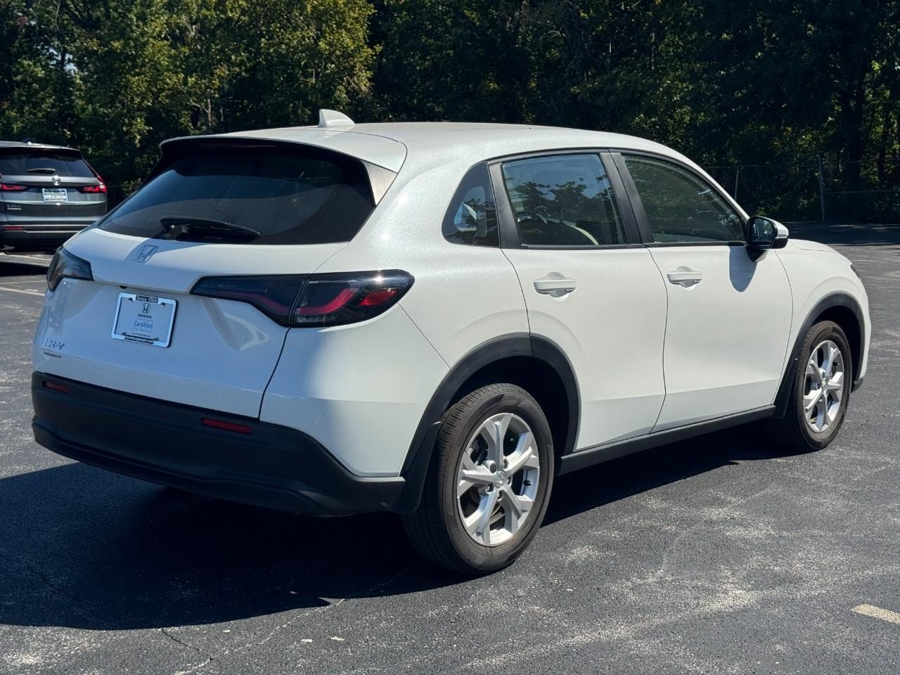 Certified 2025 Honda HR-V LX image 4