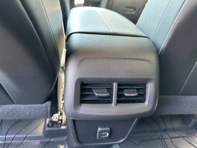 Used 2024 Chevrolet Equinox Premier w/ LPO, Floor Liner Package AWD/4WD image 21