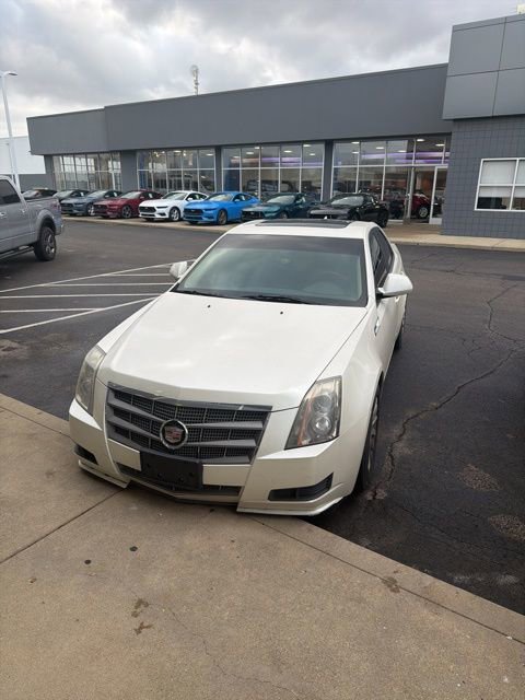 Used 2011 Cadillac CTS Luxury image 2