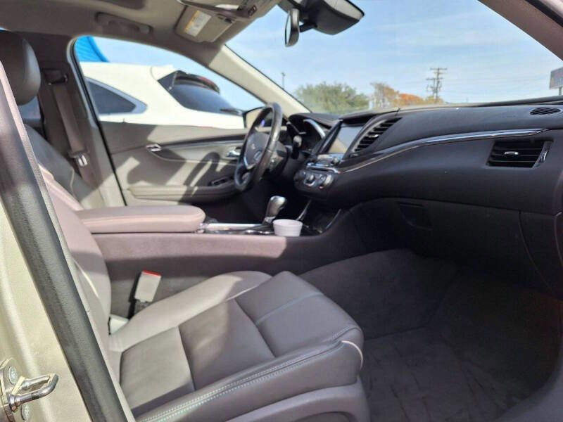 Used 2014 Chevrolet Impala LTZ image 12