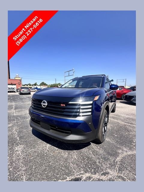 New 2025 Nissan Kicks SR image 1