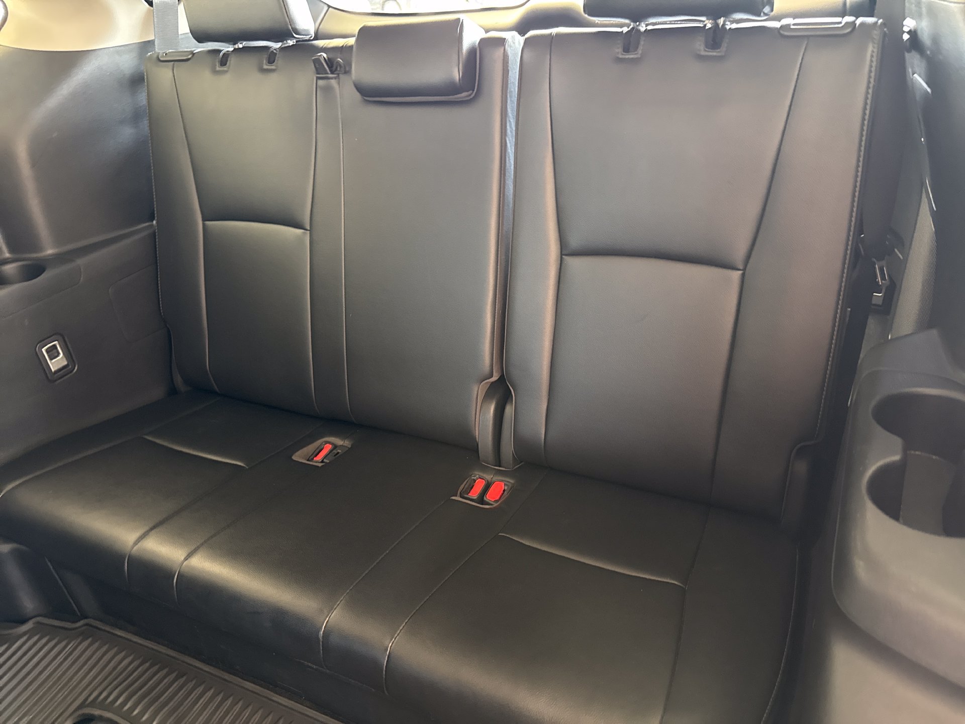 Used 2023 Toyota Highlander Limited AWD/4WD image 22