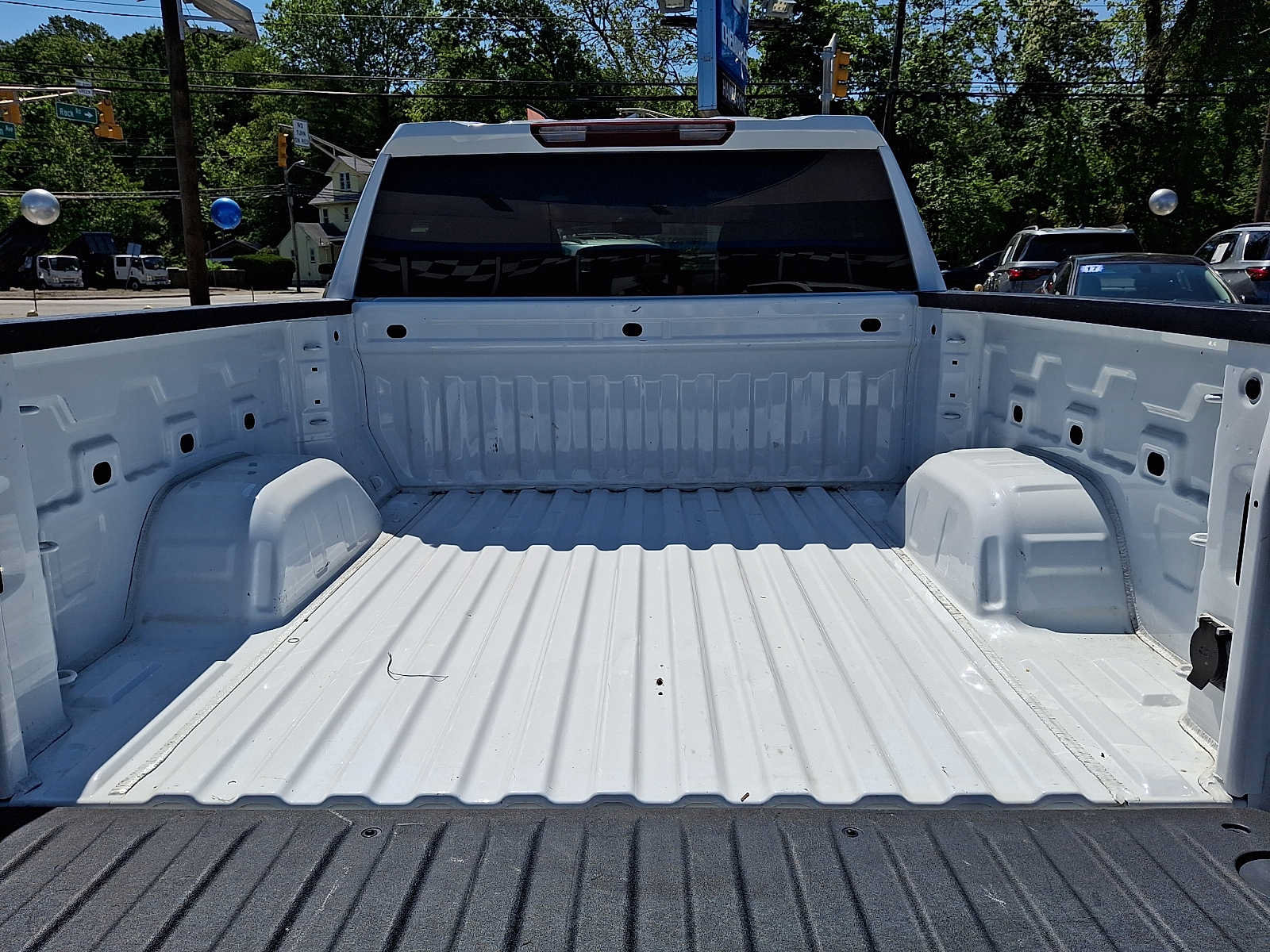 Used 2023 GMC Sierra 1500 Elevation w/ LPO, Elevation Black Package AWD/4WD image 27