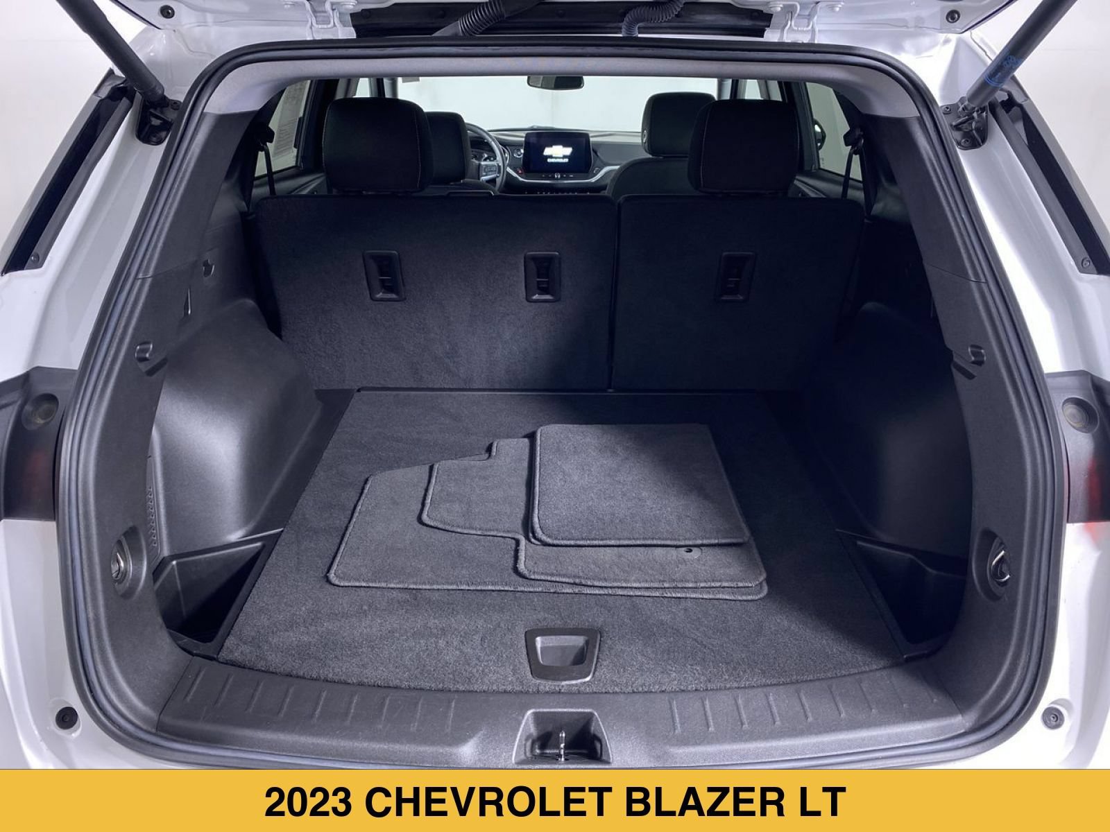 Certified 2023 Chevrolet Blazer LT w/ Convenience Package AWD/4WD image 13