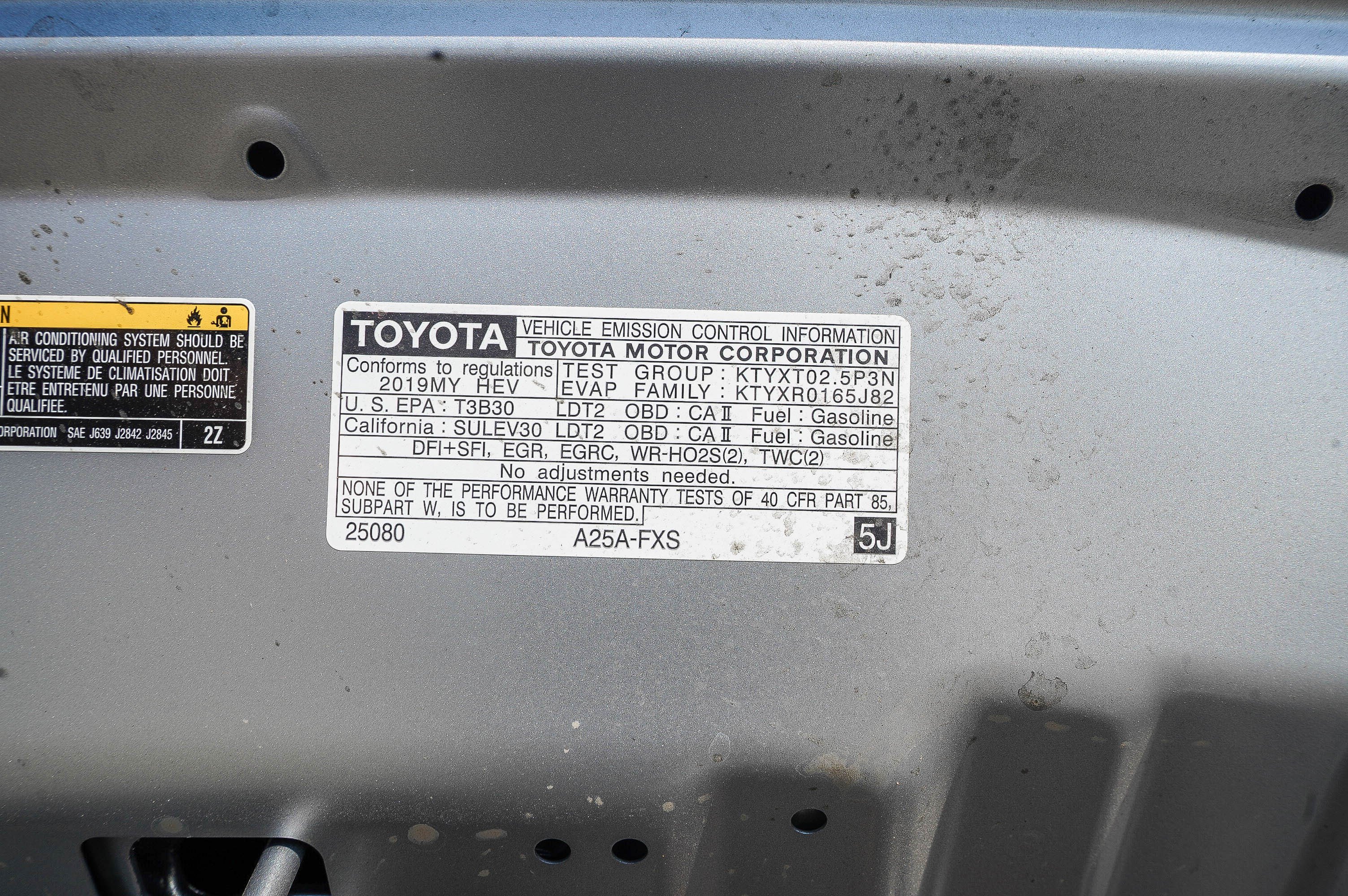 Used 2019 Toyota RAV4 XSE AWD/4WD image 28