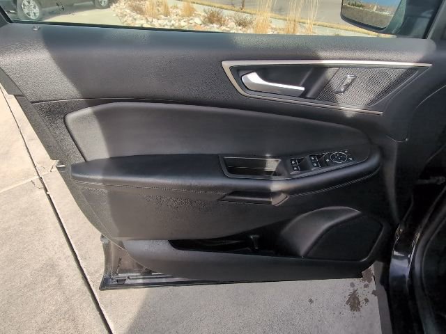 Used 2024 Ford Edge SEL image 10