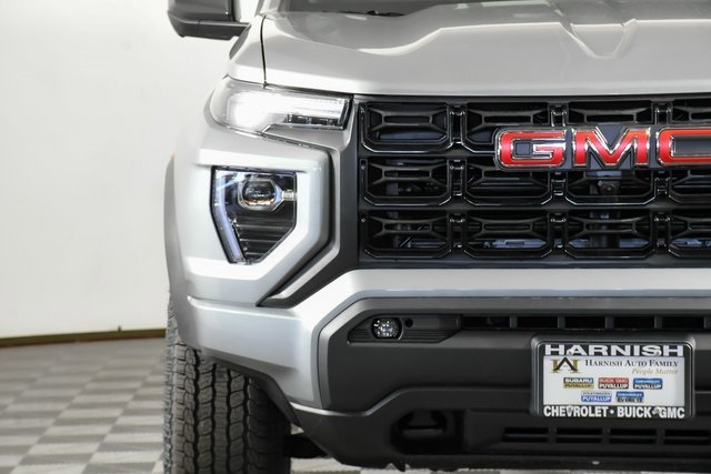 New 2025 GMC Canyon Elevation w/ Convenience Package image 32