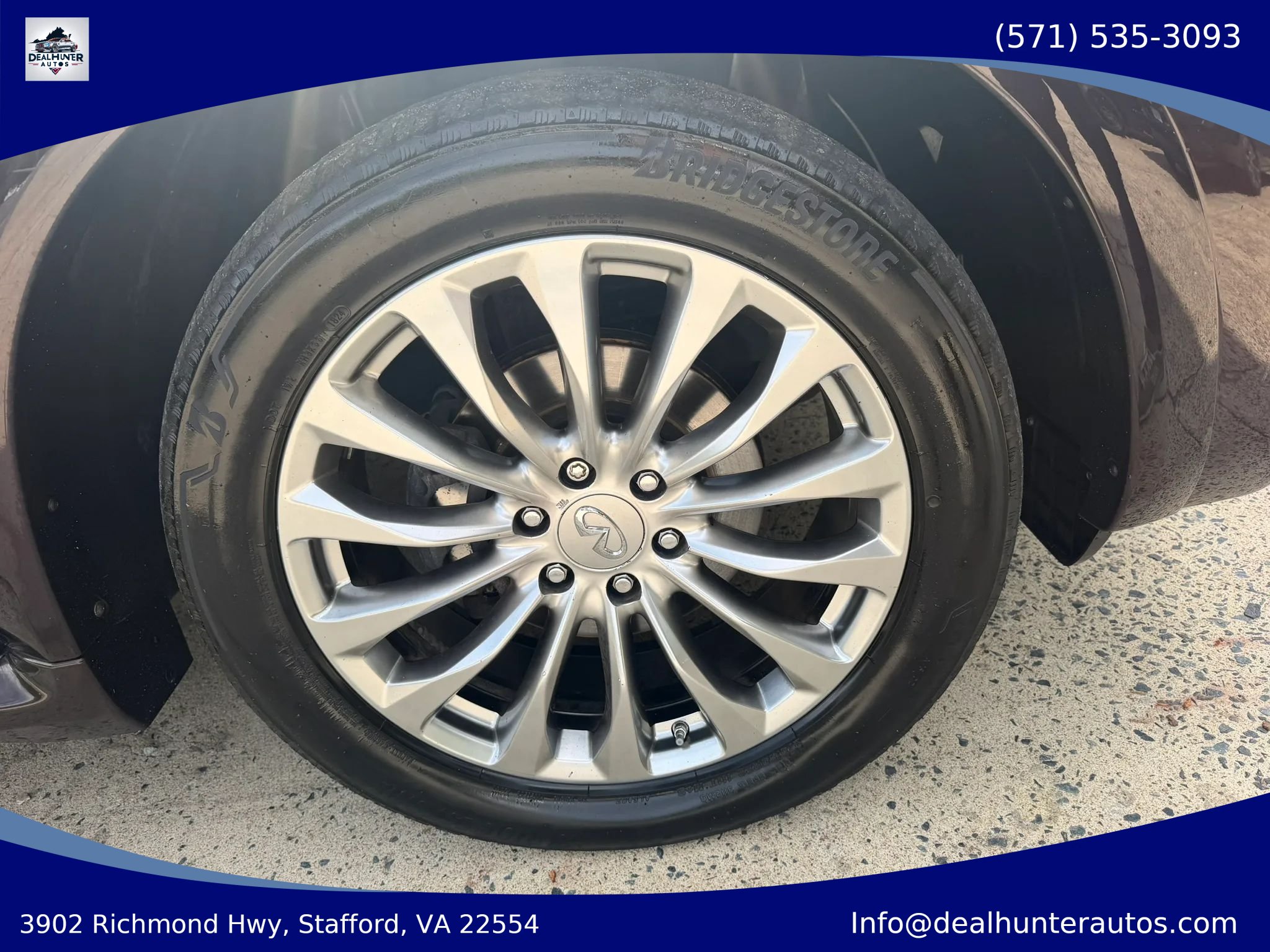 Used 2016 INFINITI QX80 4WD w/ 22" Wheel Package image 7