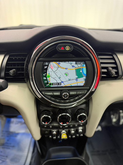 Used 2020 MINI Cooper SE w/ 6.5" Touchscreen Package FWD image 20