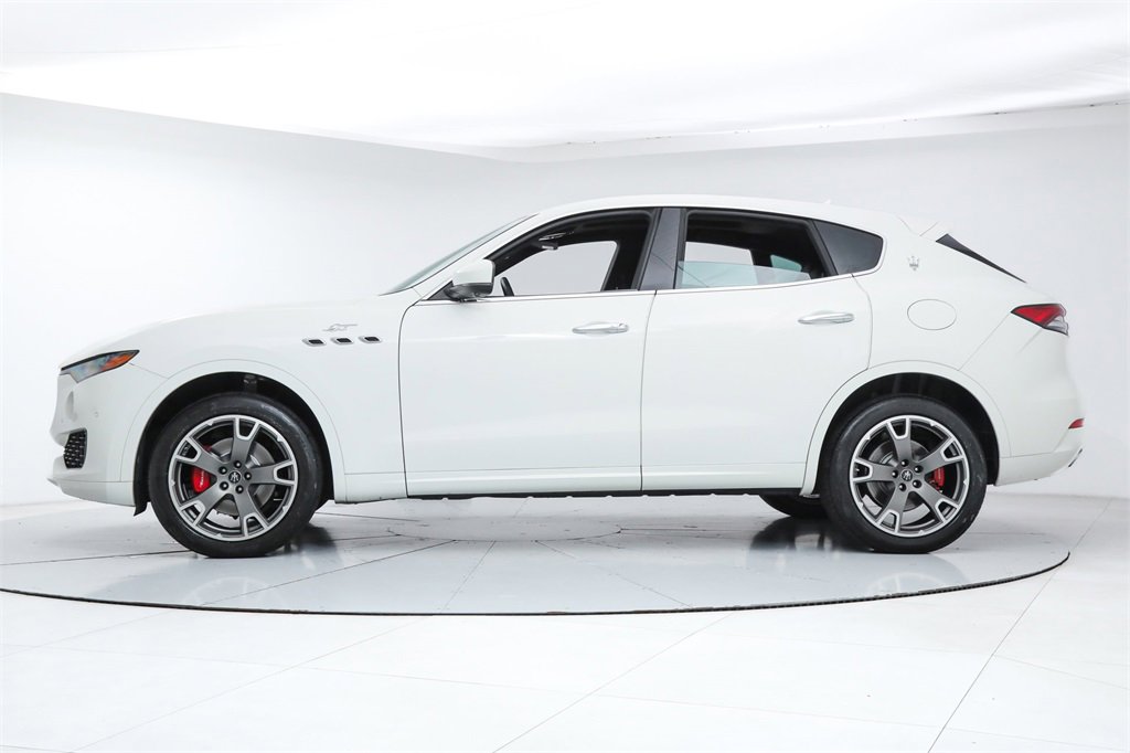 Certified 2023 Maserati Levante GT image 2
