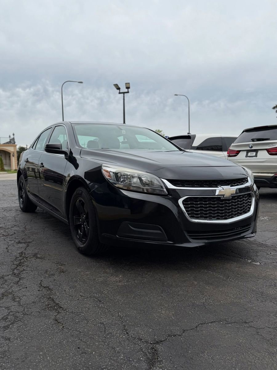 Used 2015 Chevrolet Malibu LS FWD image 3