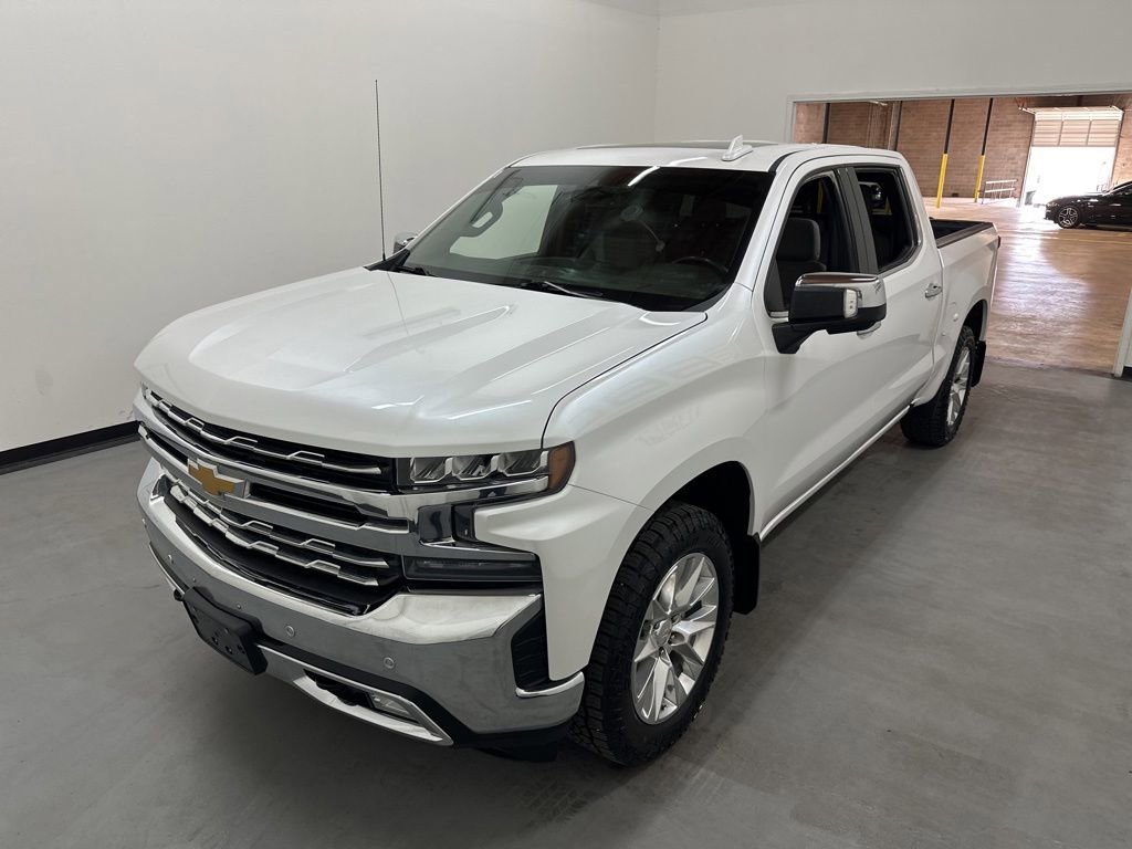 Used 2021 Chevrolet Silverado 1500 LTZ w/ LTZ Premium Package AWD/4WD image 15