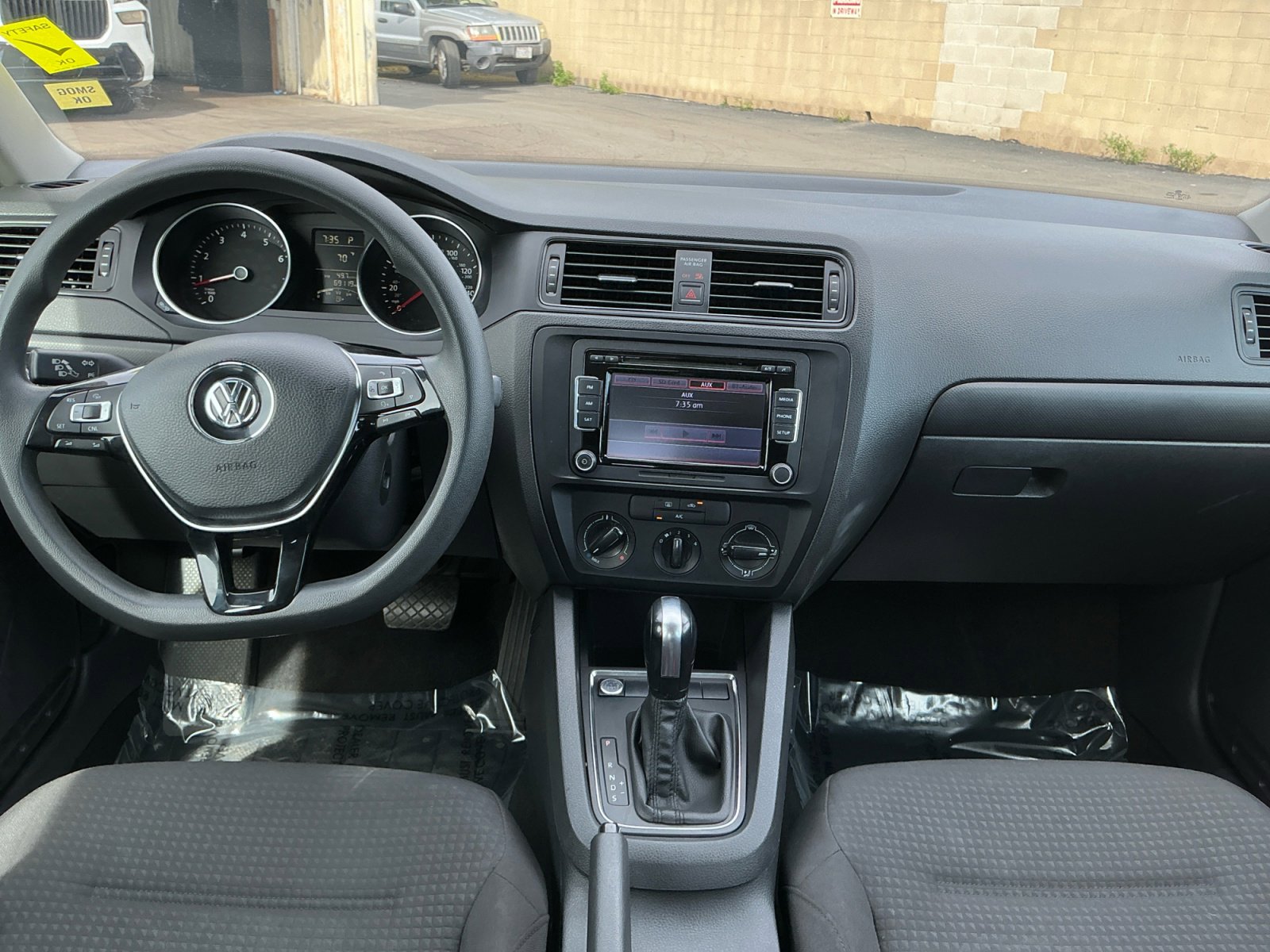 Used 2015 Volkswagen Jetta S image 12