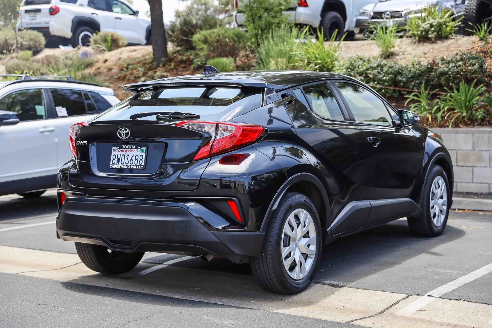 Certified 2021 Toyota C-HR LE FWD image 4