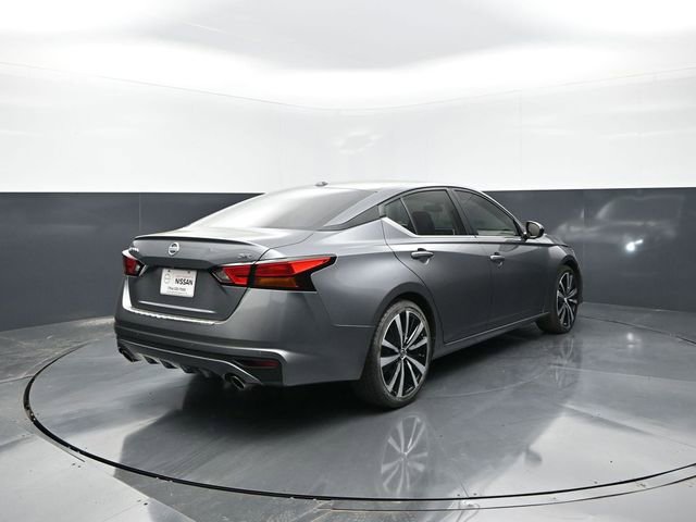 Used 2020 Nissan Altima 2.5 SR FWD image 8