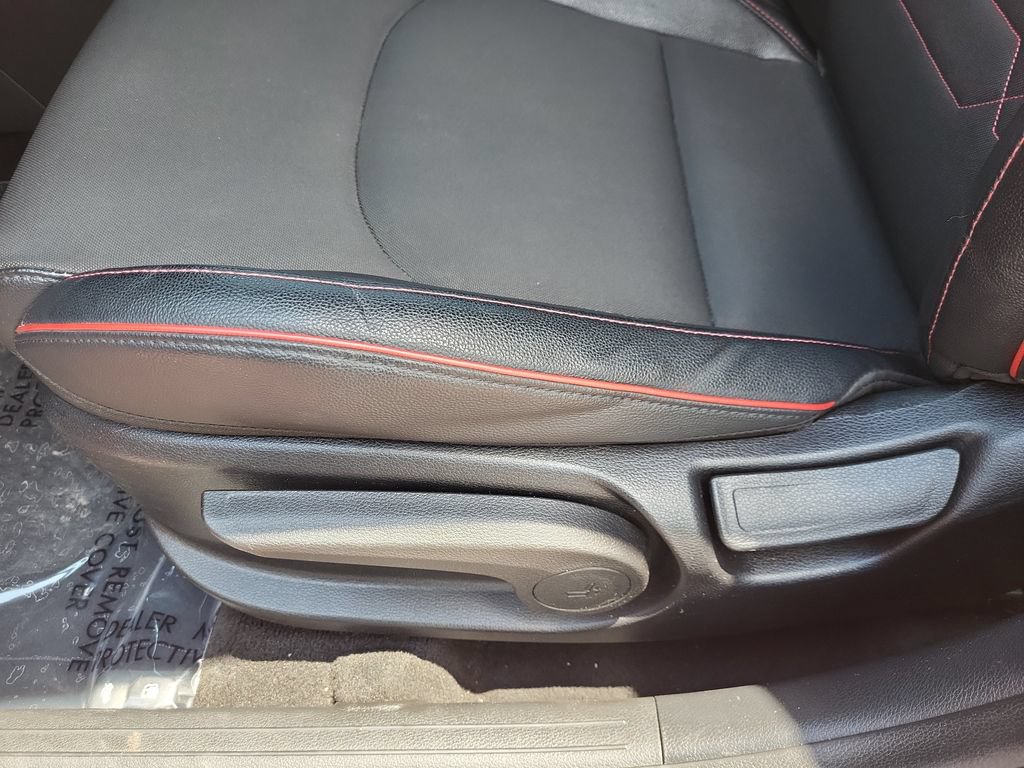 Used 2020 Kia Forte GT FWD image 14