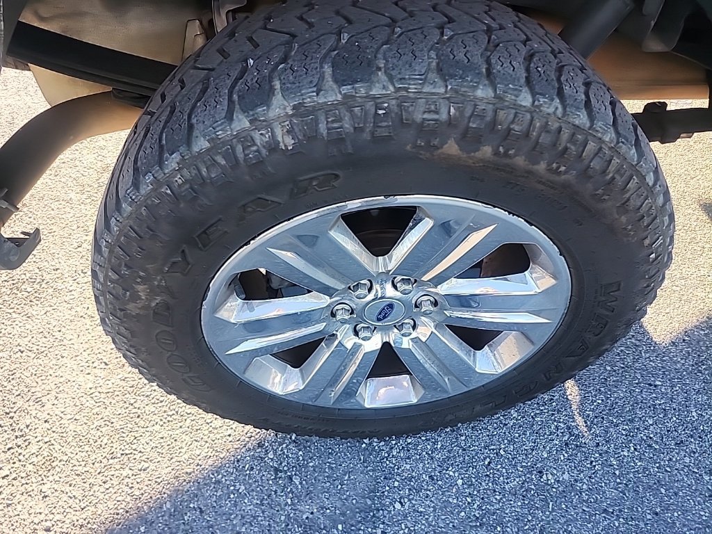 Used 2018 Ford F150 XLT w/ Equipment Group 302A Luxury AWD/4WD image 20