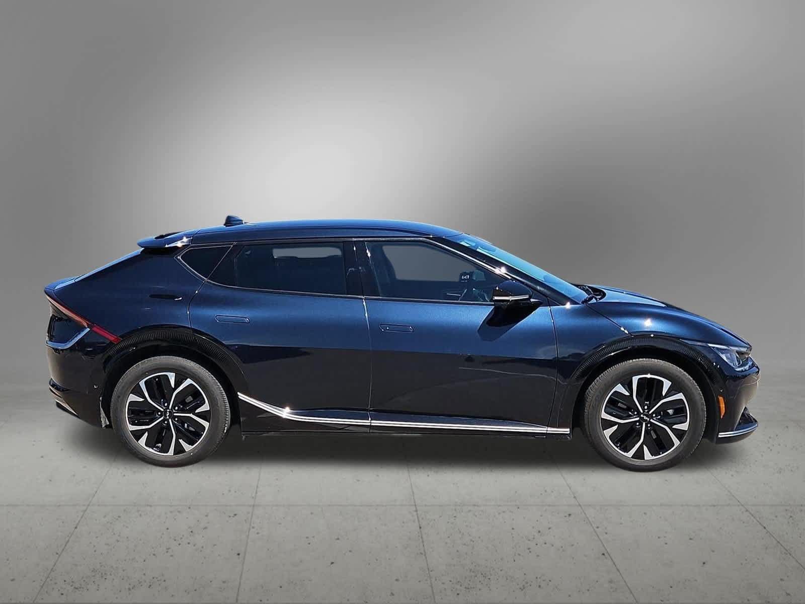 Certified 2023 Kia EV6 Wind w/ Wind Technology Package RWD image 7