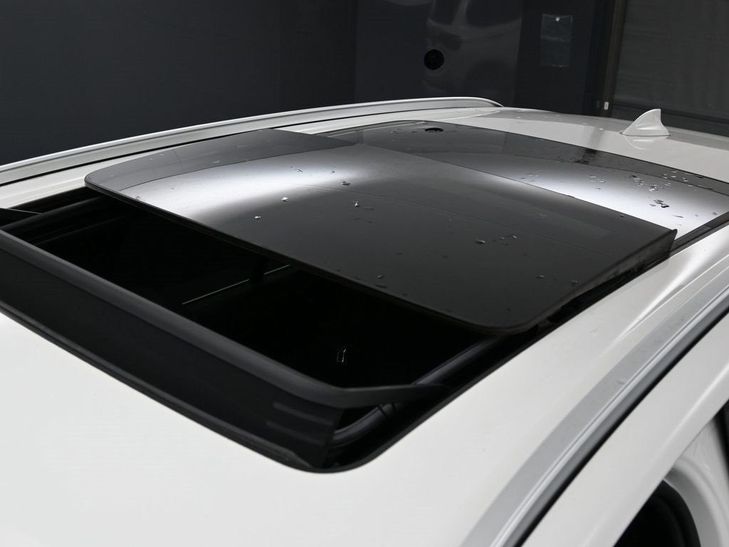 Used 2021 BMW X5 xDrive40i w/ Convenience Package image 12