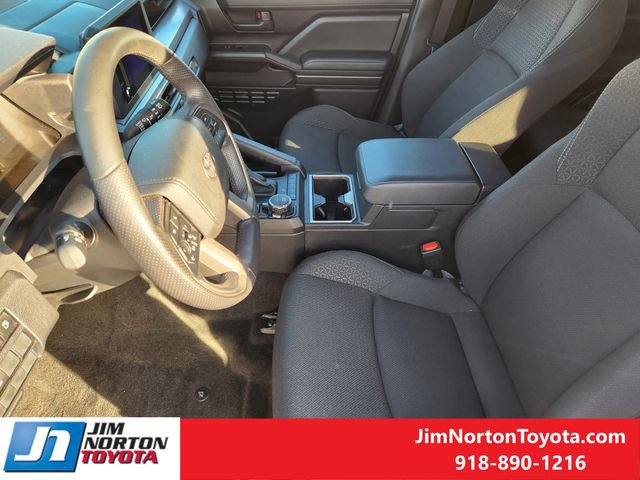 Used 2025 Toyota 4Runner SR5 image 13